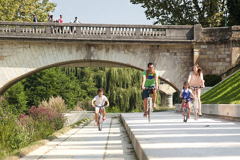 PROMENADE CLAUDE DESBONS Auch Occitanie