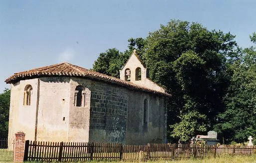 LE SENTIER DE PASQUETTE Villecomtal-sur-Arros Occitanie