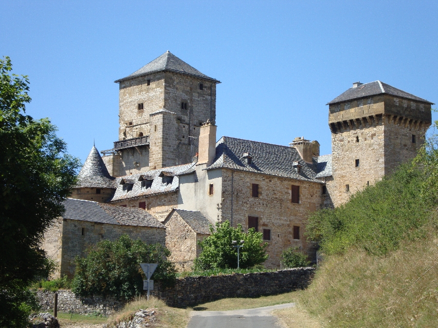 Cyclotourisme Circuit du Causse et de la Vallée de la Serre Saint Geniez d'Olt et d'Aubrac Occitanie