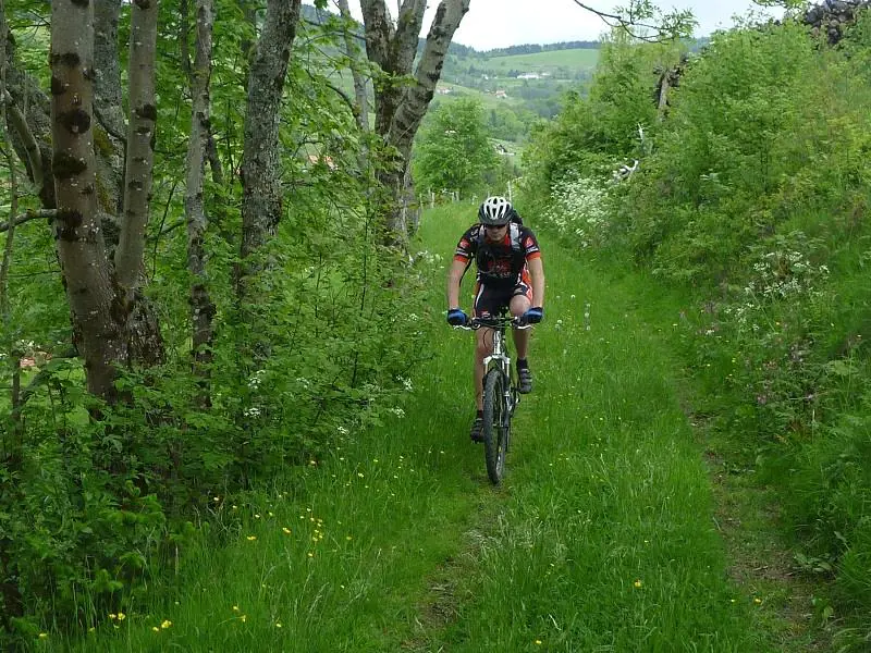 ITINÉRAIRE VTT N° 16 LES HAUTES MYNES DÉPART MUSEE DES HAUTES MYNES Le Thillot Grand Est