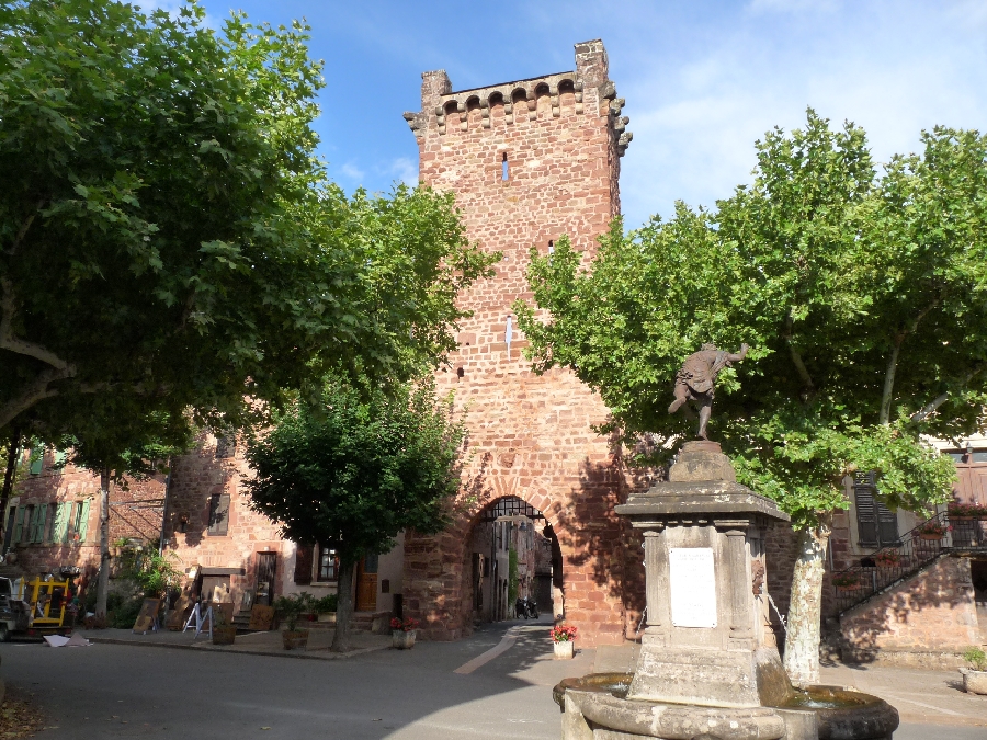 Balade à Clairvaux Clairvaux-d'Aveyron Occitanie