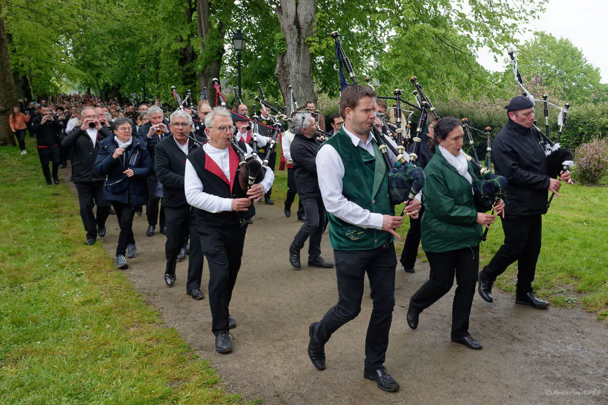 Triomphe des sonneurs à Dolde Bretagne le 28 avril 2024