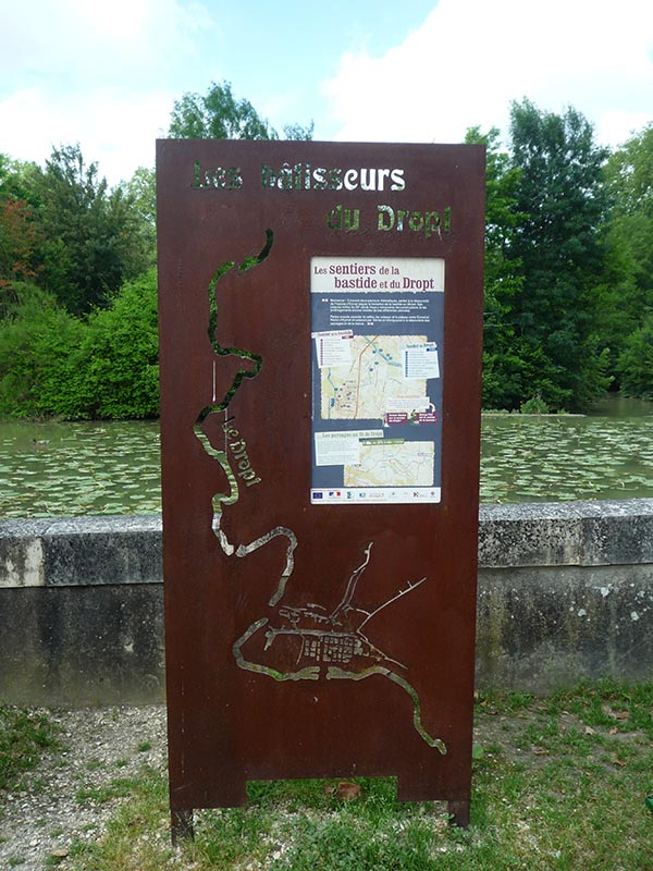 Parcours ‘Les Bâtisseurs du Dropt’ le sentier court Eymet Nouvelle-Aquitaine