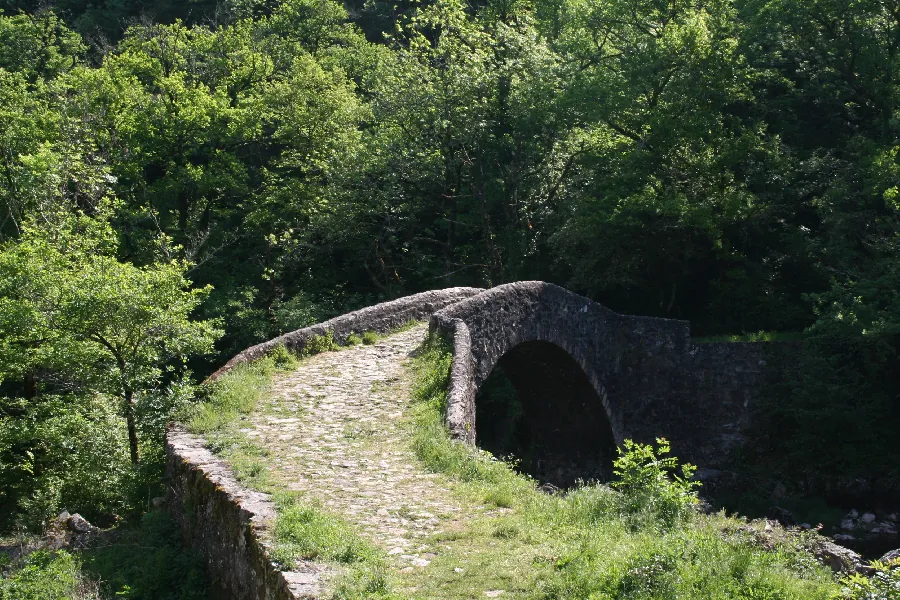 Randonnée n° 13 Le pont du Cayla Le Bas Ségala Occitanie