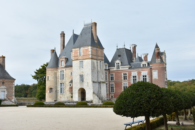 Boucle 09 Des châteaux et un canal historique La Bussière Centre-Val de Loire