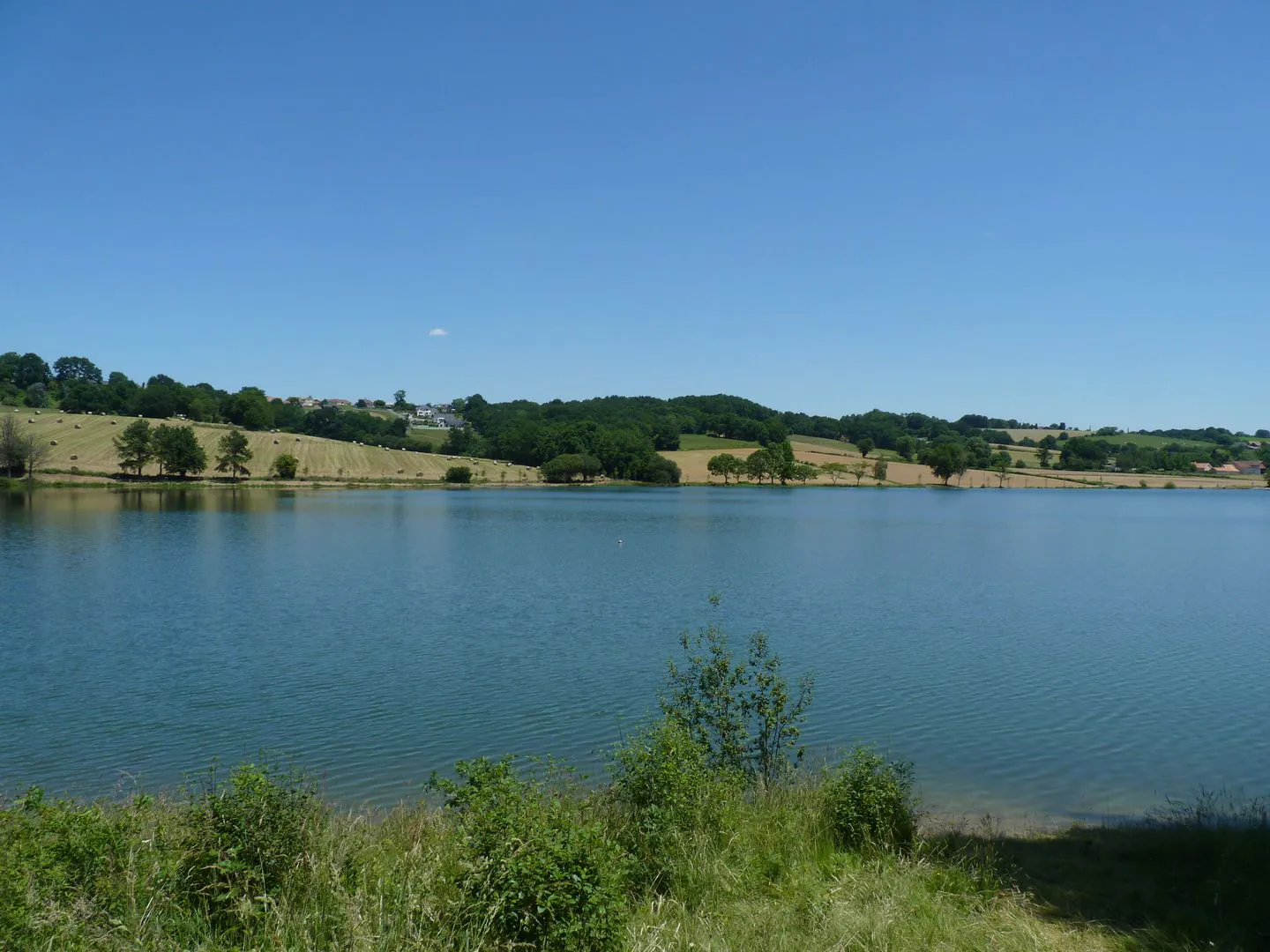 SERRES-CASTET tour du lac Serres-Castet Nouvelle-Aquitaine