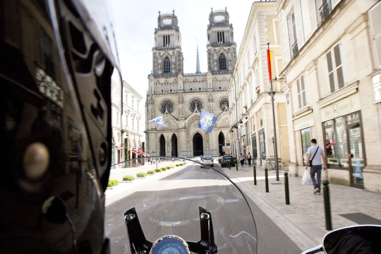 Le Loiret à moto D’Orléans aux forêts de Sologne Orléans Centre-Val de Loire