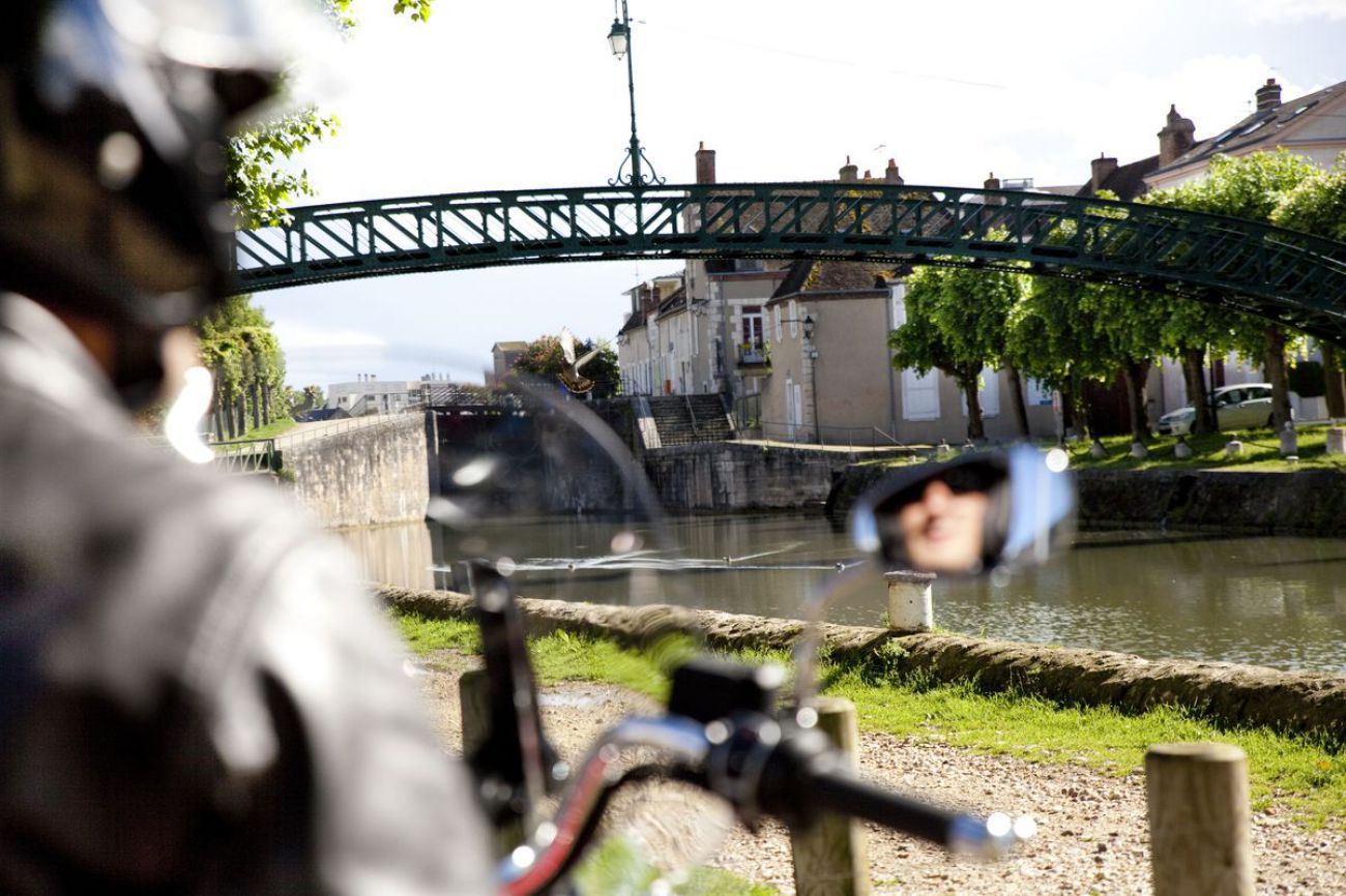 Le Loiret à moto Le Gâtinais ou la vie sauvage Montargis Centre-Val de Loire