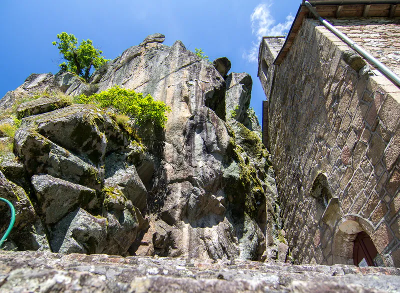 Lentillac et la chapelle de Verdale Latouille-Lentillac Occitanie