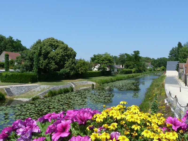 Carrefour d'Alger A20 Fay-aux-Loges Centre-Val de Loire