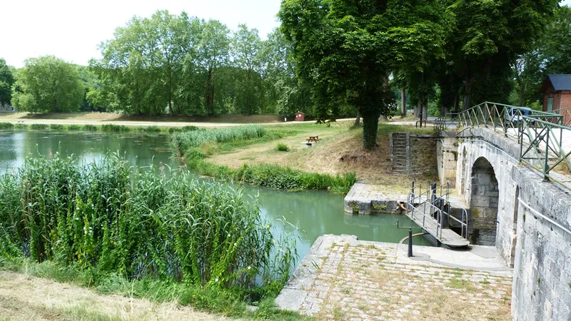 Sentier de l'île à Gaston Châtillon-sur-Loire Centre-Val de Loire