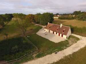 La Brenne à cheval circuits en marguerite au départ de la Grande Métairie de Notz Marafin Saulnay Centre-Val de Loire