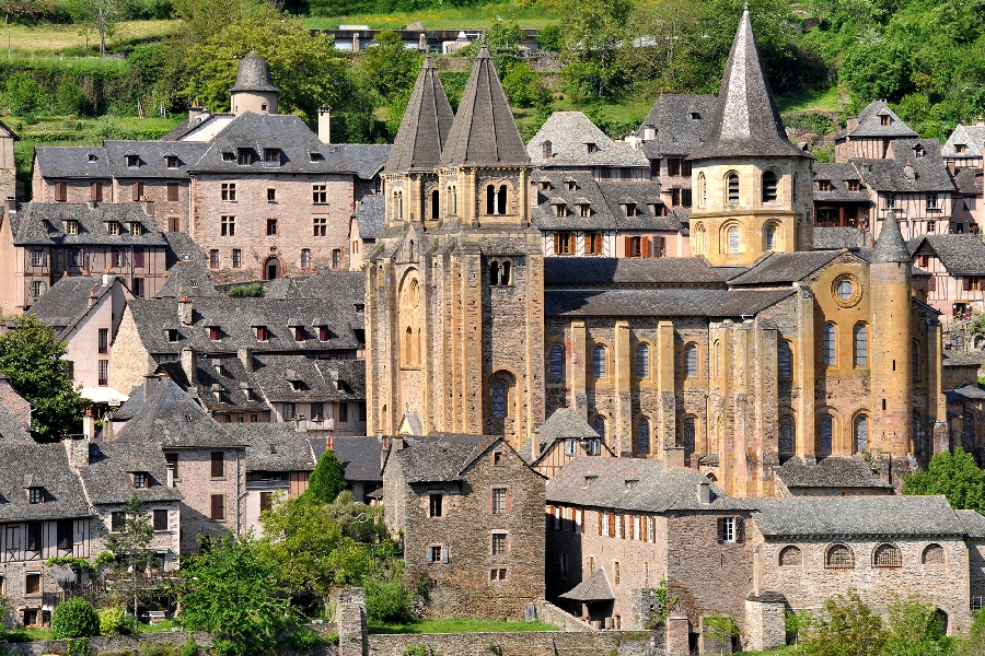 Le GR®65 Le chemin de Saint-Jacques de Compostelle Étape n° 5 Conques – Decazeville Conques-en-Rouergue Occitanie