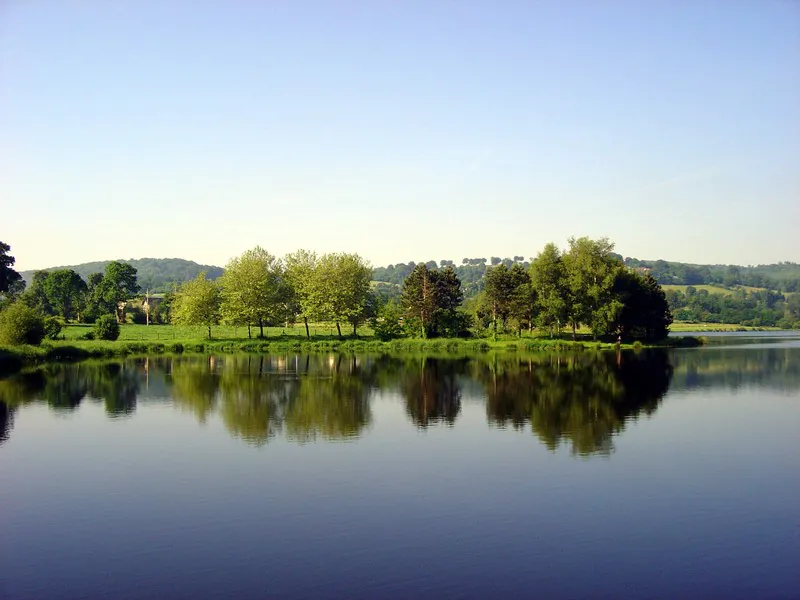 Le circuit des deux lacs Noues de Sienne Normandie