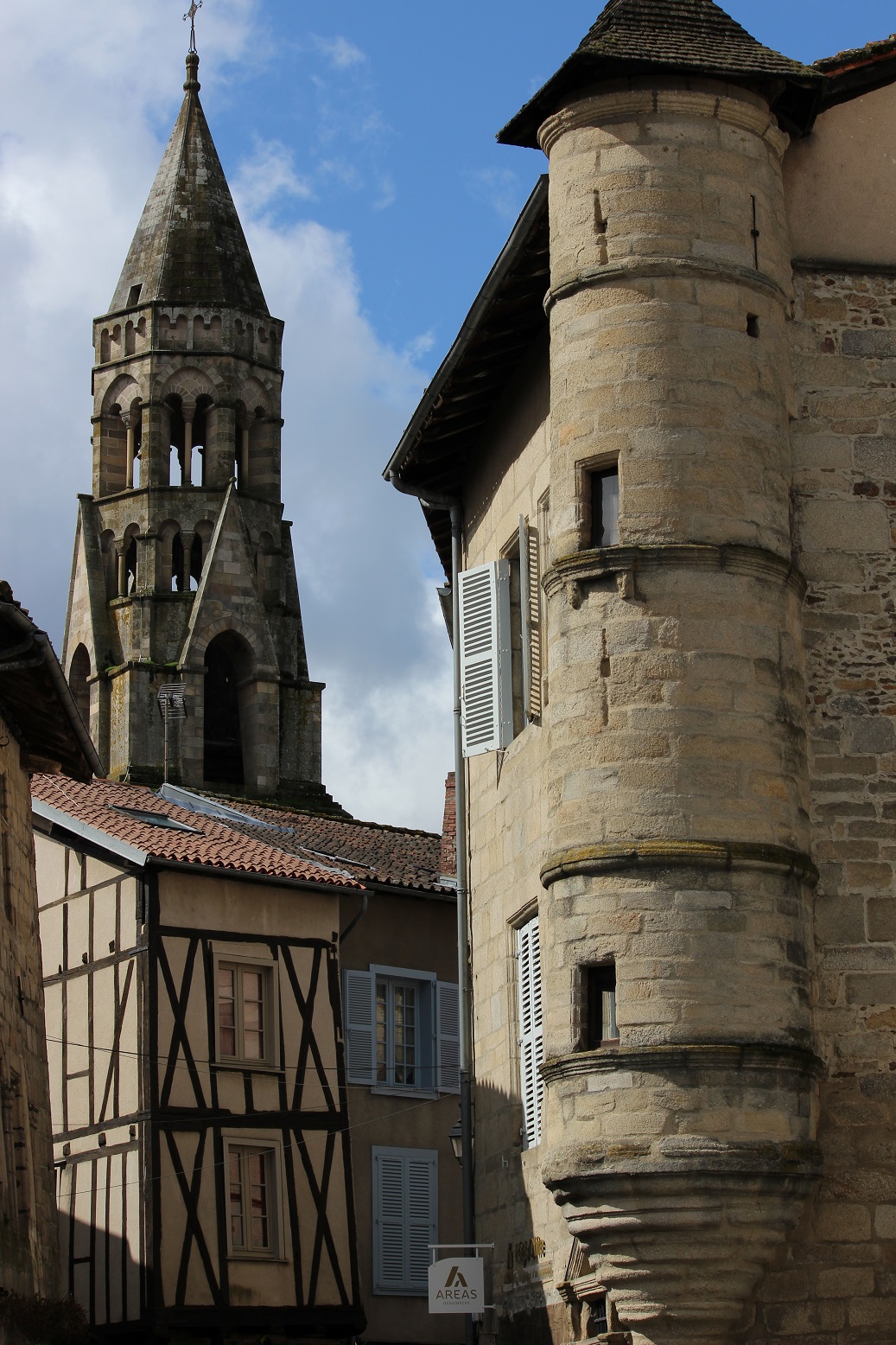 De Limoges à Saint-Léonard-de-Noblat en écomobilité Limoges Nouvelle-Aquitaine