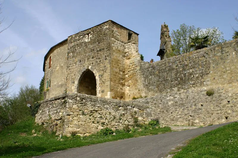 AUTOUR DU CASTELNAU Vic-Fezensac Occitanie