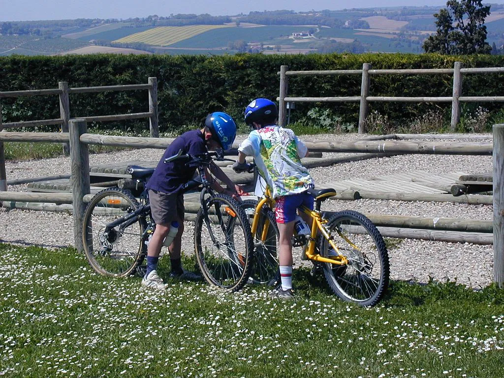 VTT CIRCUIT DES RASPAILLOTS Lectoure Occitanie