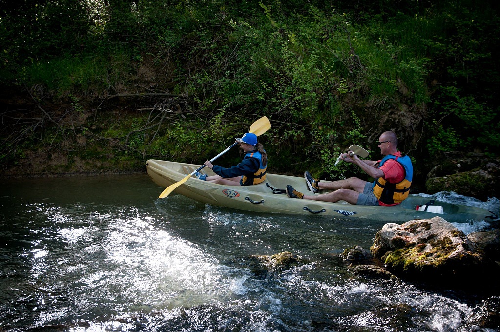 DESCENTE DE LA SAVE EN CANOË-KAYAK Sabaillan Occitanie