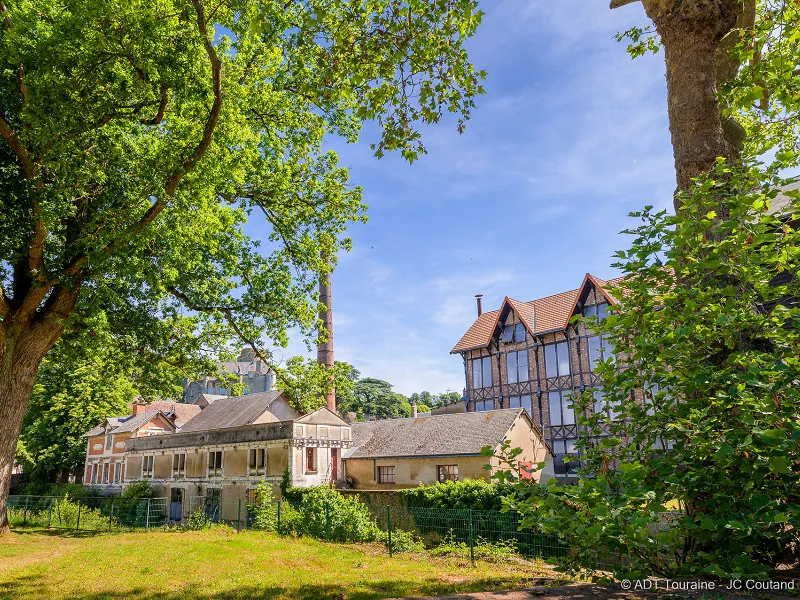 Randonnée de Château-Renault La cité du cuir en suivant les rivières Château-Renault Centre-Val de Loire