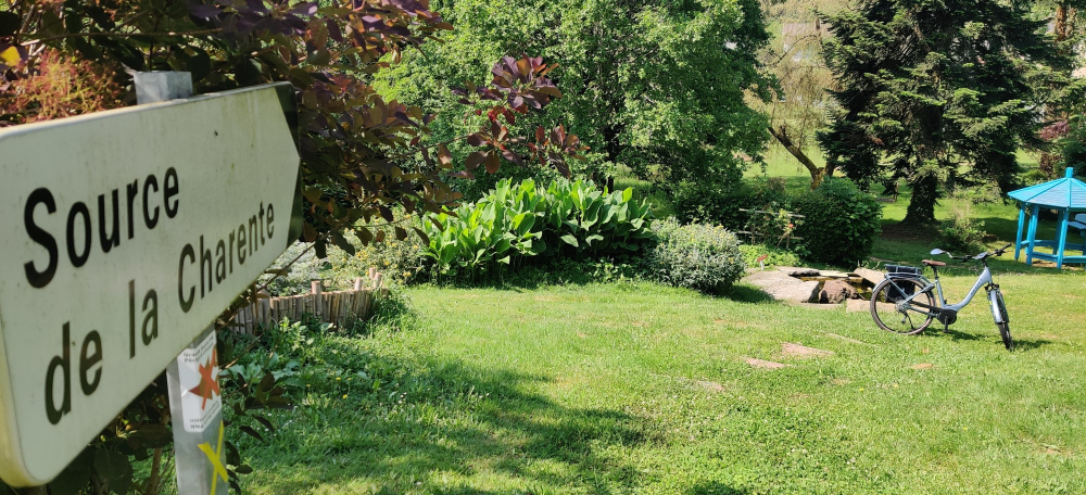 Circuit à vélo de Rochechouart à Videix Rochechouart Nouvelle-Aquitaine