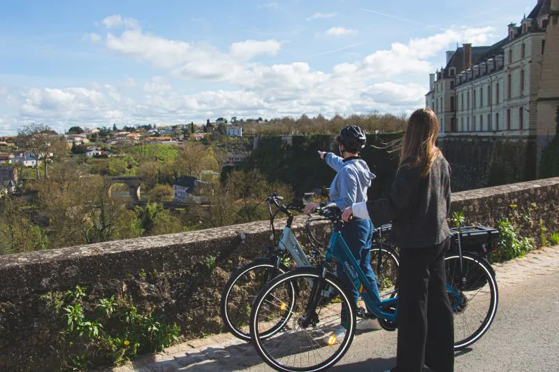 Patri vélo sur la route des vins thouarsais