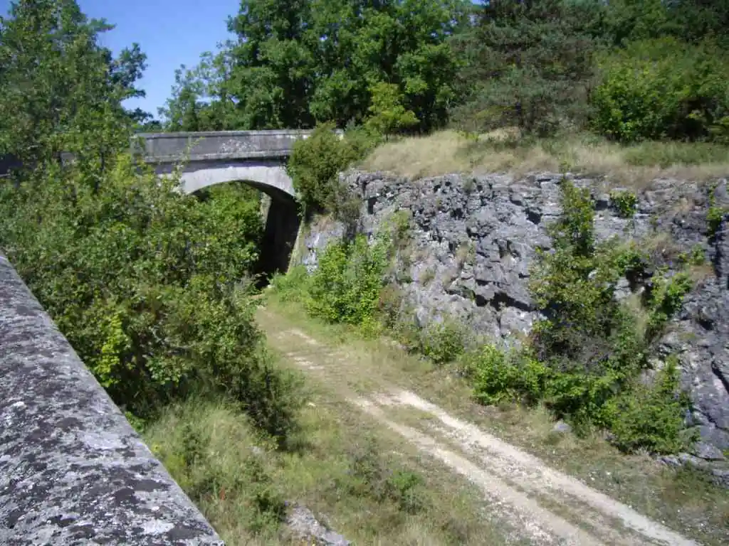 Sentier de découverte du plateau d'Argentine La Rochebeaucourt-et-Argentine Nouvelle-Aquitaine