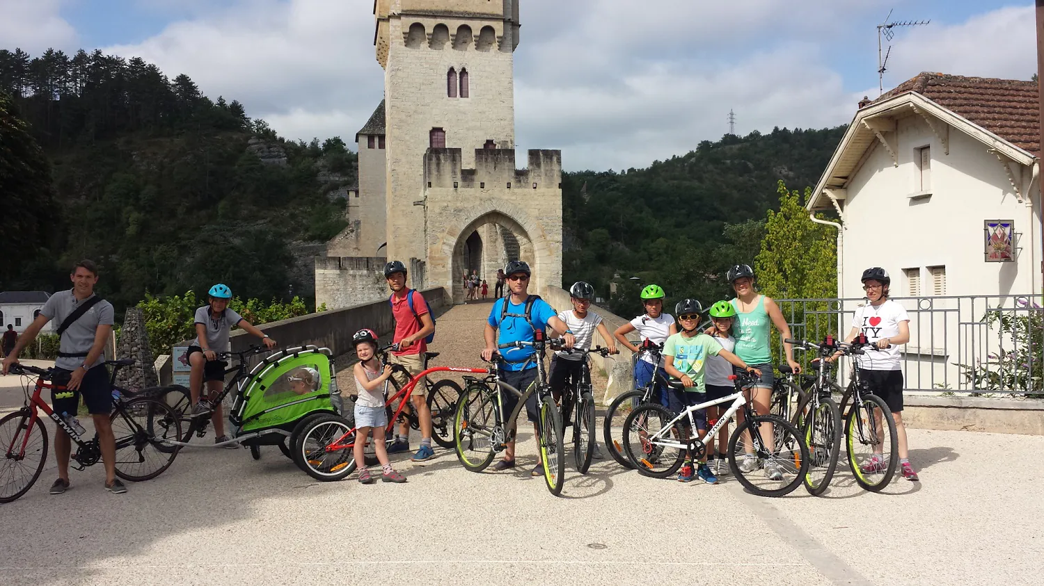 V-lot by Veloclic Base du Pont Valentré Cahors Occitanie