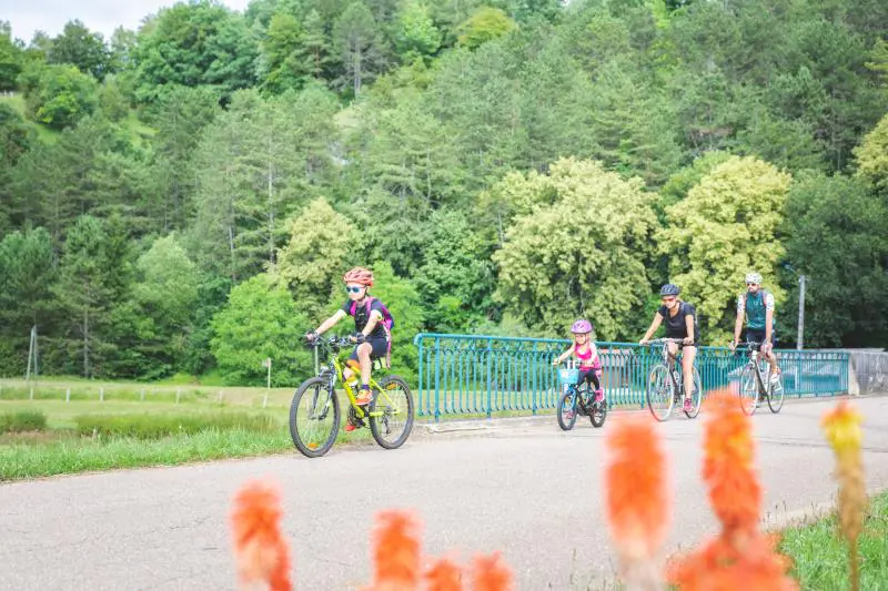 BALADE LUDIQUE RANDOLAND DECOUVREZ LA MEUSE A VÉLO DE NEUFCHÂTEAU A DOMREMY-LA-PUCELLE Neufchâteau Grand Est