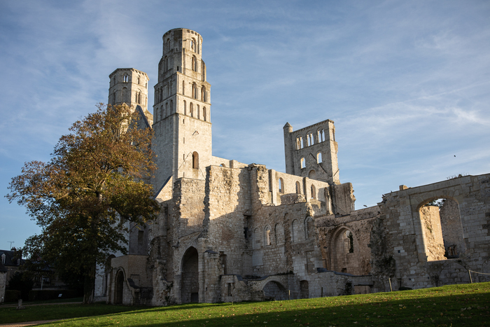 Visite libre chrono du site Abbaye de Jumièges Jumièges