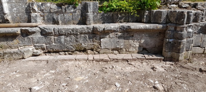 Conférence sur les fouilles archéologiques Abbaye de Jumièges Jumièges