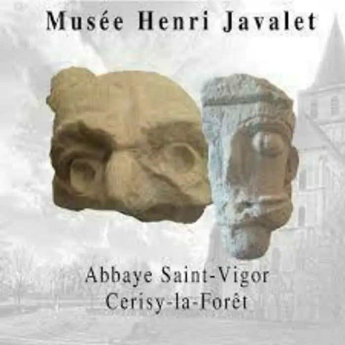 Levez les yeux ! Découverte du musée Henri Javalet et de l'ancien cachot Abbaye Saint-Vigor Cerisy-la-Forêt