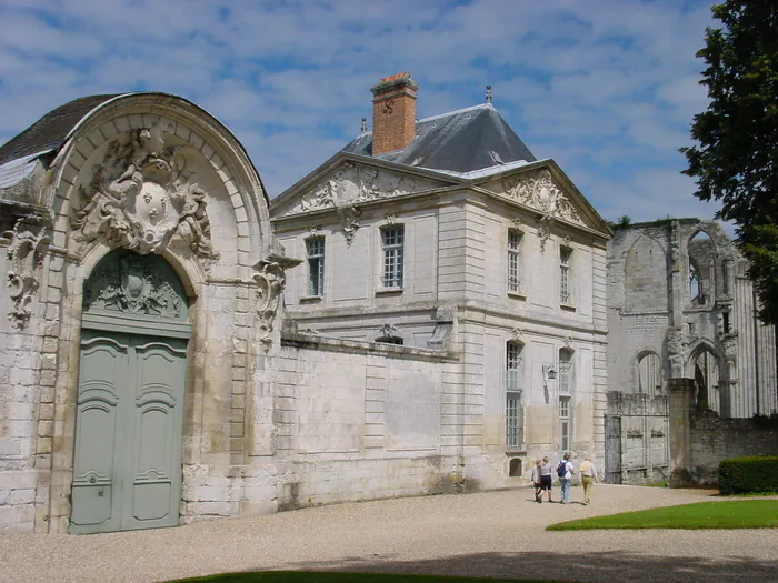 Visite libre de l'abbaye Abbaye Saint-Wandrille Rives-en-Seine