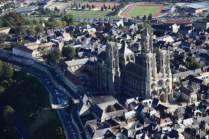 Laon et ses alentours… vus du ciel ! Aéroclub Laon-Chambry Laon