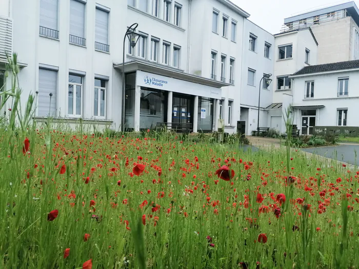 Visitez les locaux de l'Assurance Maladie de Saône-et-Loire Assurance Maladie de Saône-et-Loire Mâcon