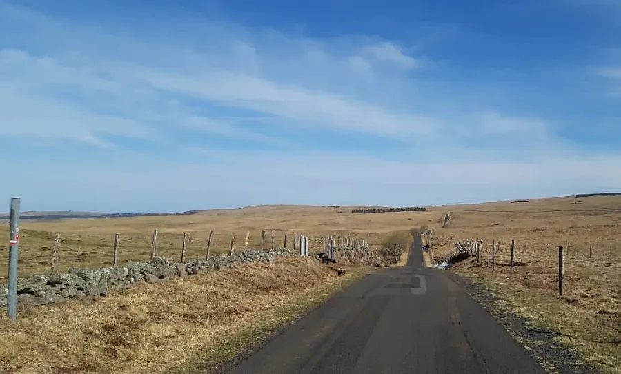 Circuit découverte motorisé " à la découverte de l'Aubrac " au départ de St Geniez d'Olt Saint Geniez d'Olt et d'Aubrac Occitanie