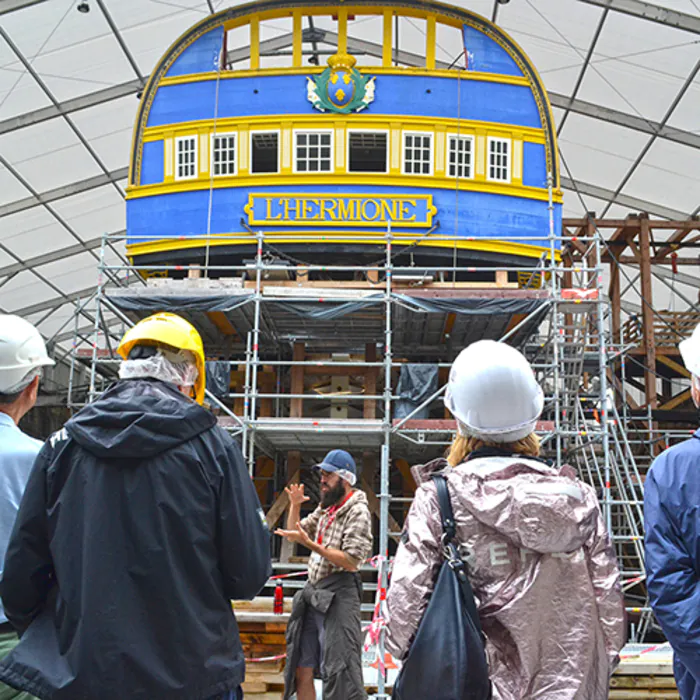 Visite libre du chantier de réparation de L'Hermione Carénage de L'Hermione - Forme de radoub Anglet