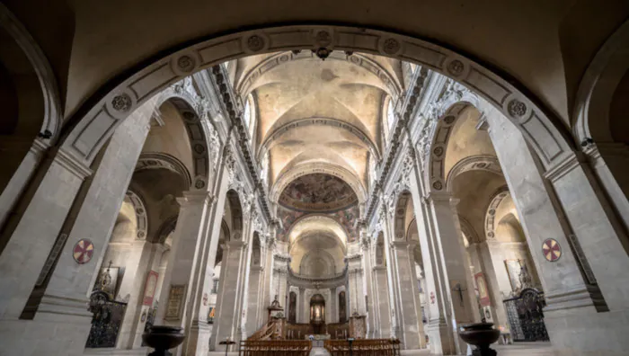 Visitez le trésor d'une cathédrale du XVIIIe siècle Cathédrale Notre-Dame-de-l'Annonciation Nancy