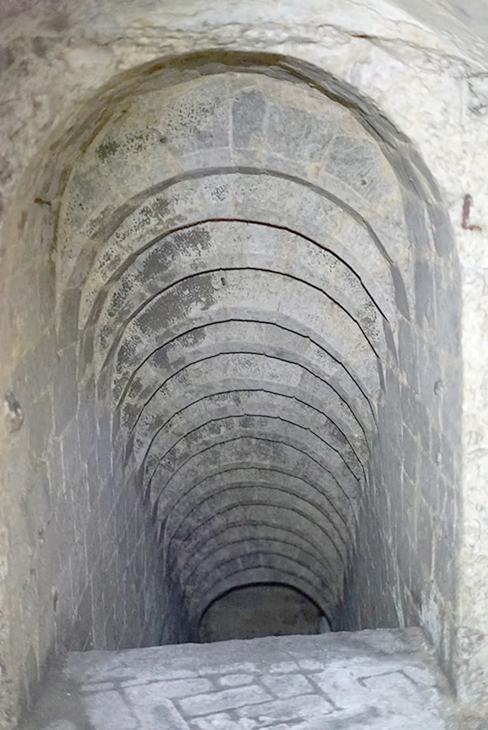 Visite guidée des caves du Mont de Piété de Valenciennes. Caves du Mont de Piété de Valenciennes. Valenciennes