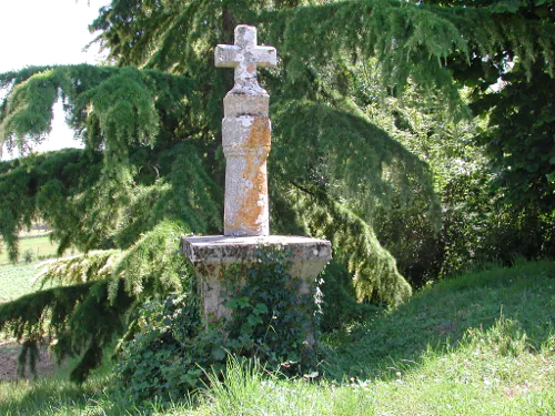 Du Prieuré de Moirax à l'église de Sainte-Marie d'Aubiac Moirax Nouvelle-Aquitaine