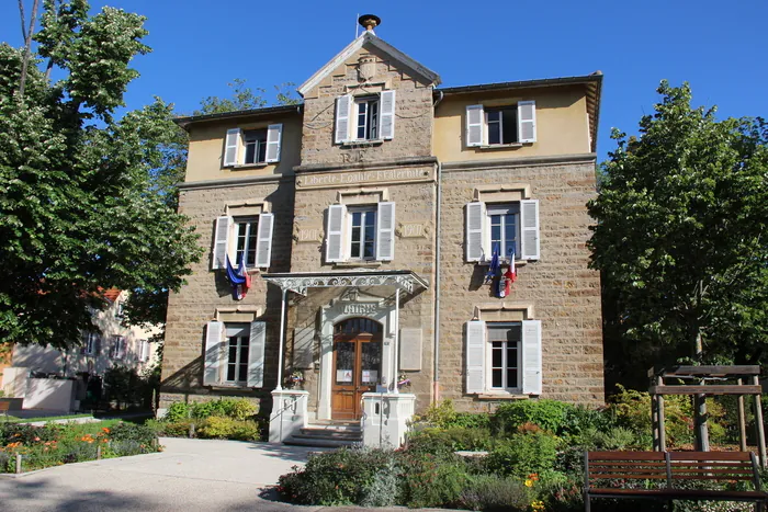 Itinéraire patrimonial de Champagne au Mont d'Or Centre du village de Champagne au Mont d'Or Champagne-au-Mont-d'Or