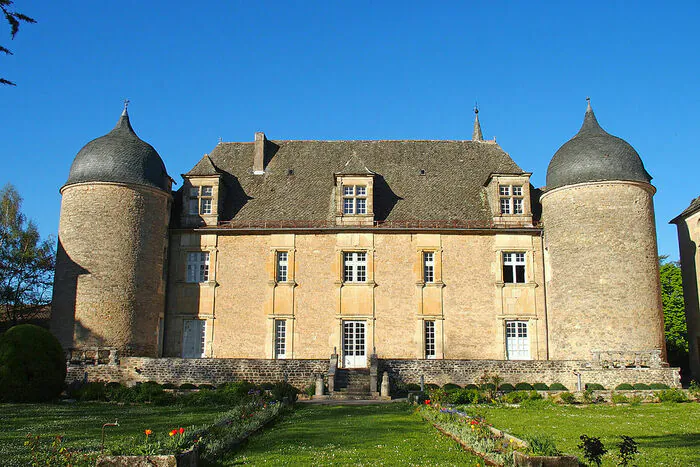 Venez découvrir un bijou de la Renaissance : visite guidée au château de Graves Château de Graves Villefranche-de-Rouergue