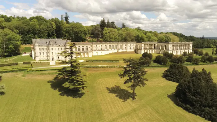 Visites guidées au château de La Mercerie Château de la Mercerie Magnac-Lavalette-Villars