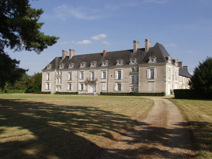 Visite des extérieurs du Chateau de L'Epinay Chateau de l'Epinay Carquefou