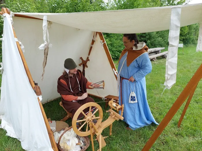 Campement médiéval et démonstrations Château du Grand Jardin Joinville