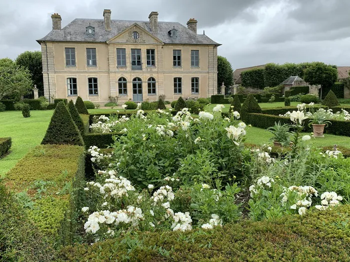 Visite guidée du château et des jardins Château du Jonquet Saint-Pierre-du-Jonquet