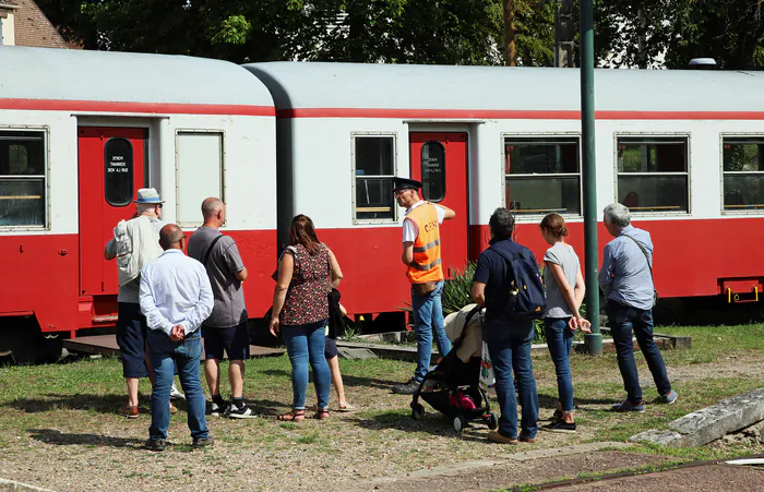 Visite guidée de la gare Chemin de fer de la vallée de l'Eure Pacy-sur-Eure