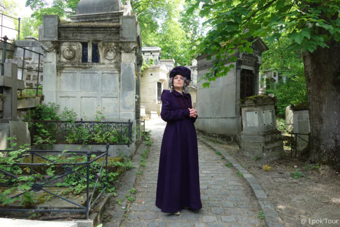 Visite insolite contée par la Grande Sibylle Cimetière du Père Lachaise Paris