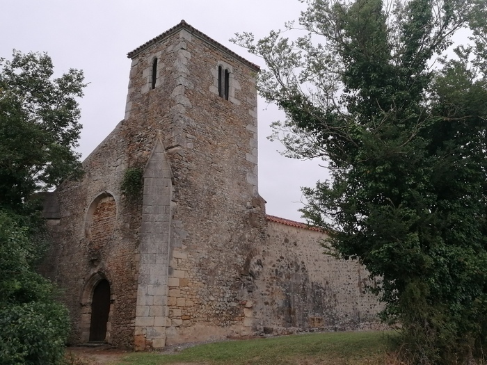 Eglise de Dissais Eglise de Dissais Mareuil-sur-Lay-Dissais