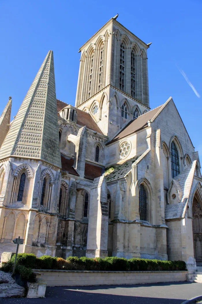 Visite guidée de l'église Église de Norrey-en-Bessin Saint-Manvieu-Norrey