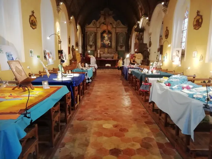 Exposition d'artistes Église de pervenchères Pervenchères